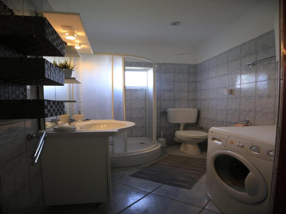 Apartment Barbara Vir Esterno foto