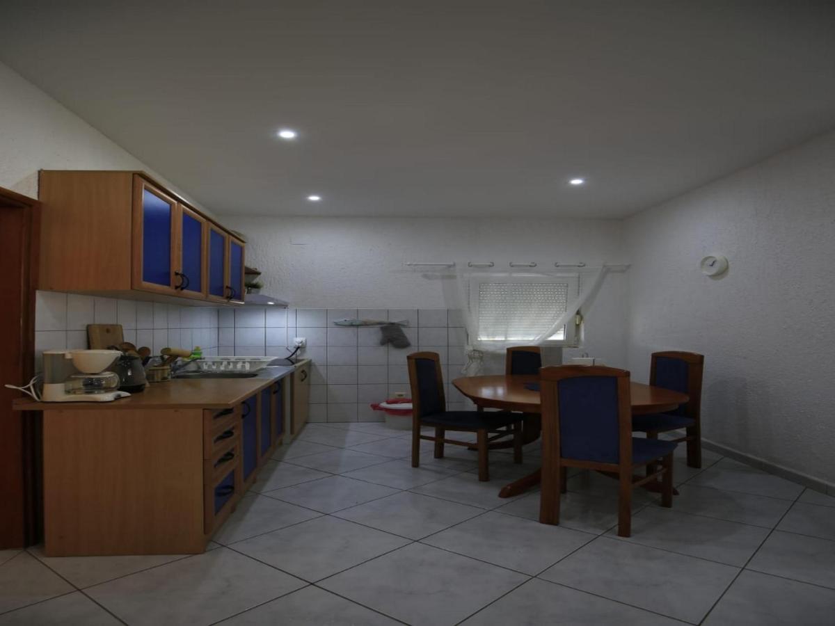 Apartment Barbara Vir Esterno foto